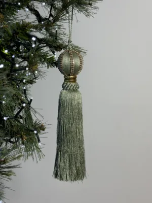 Ornement de Noël : gland de sapin - 25 cm
