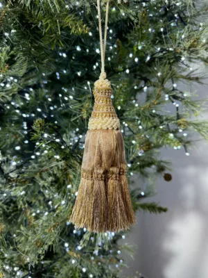 Ornement de Noël : gland de sapin, taup - 17 cm