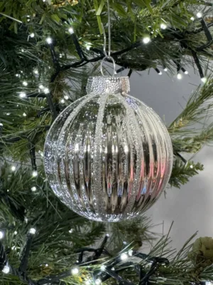 Boule de Noël : Boule en verre, White Christmas, Argent givré, 6 cm