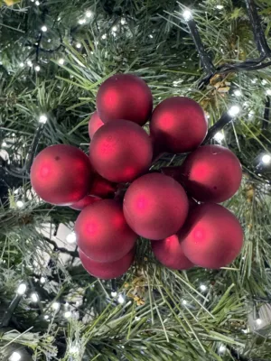 Boule florale : en verre rouge mat 2 cm * 12 pieces