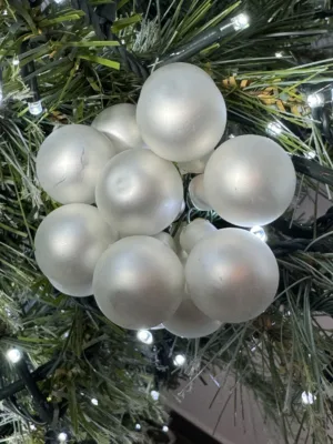 Boule florale : en verre blanc 2 cm * 12 pieces