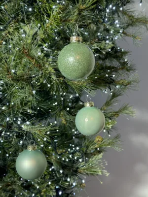 Boule de Noël : Mix de 9 pièces par boîte. Incassable. D 5 cm