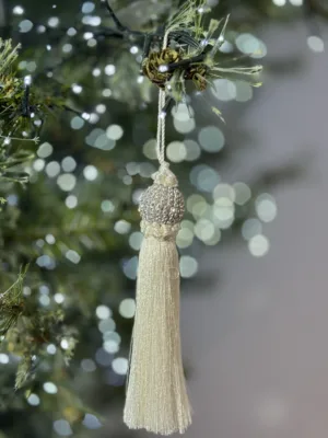 Ornement de Noël : gland de sapin blanc, 15 cm