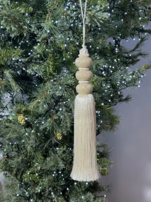 Ornement de Noël : gland de sapin beige, 34 cm