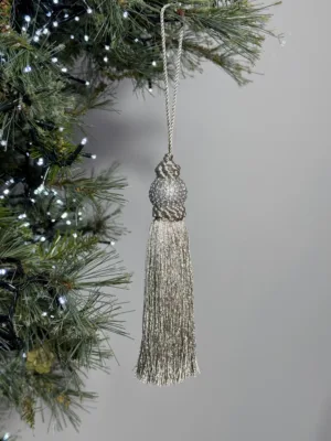 Ornement de Noël : gland de sapin beige, 15 cm