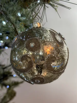 Boule de Noël :   en verre - D: 8 cm