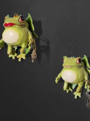 Ornement de Noël : Les grenouilles magiques